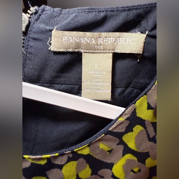 Banana Republic Black and Yellow Tank Top Blouse, large - Picture 5 of 5